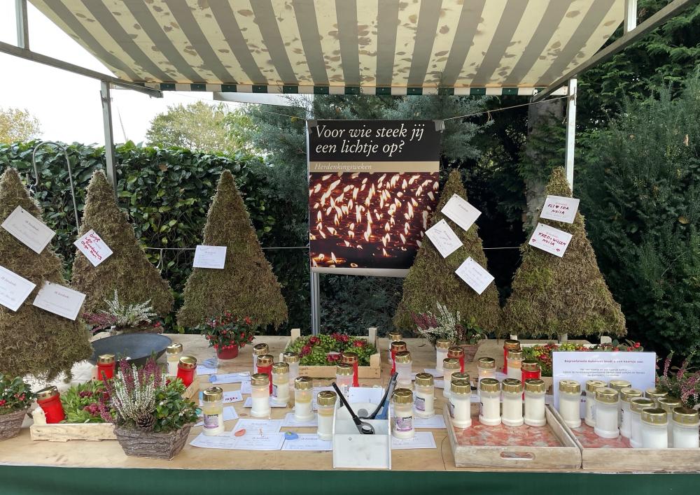 Samen rond Lichtjes en Namen